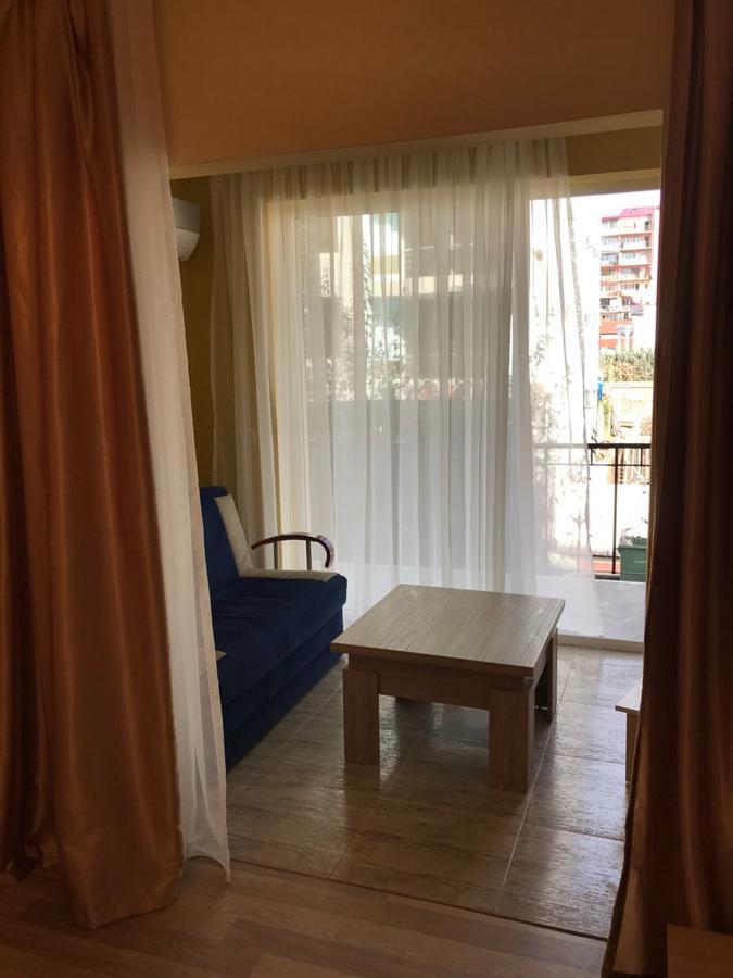 Apartamento Griboedovi N.6 Batumi Exterior foto