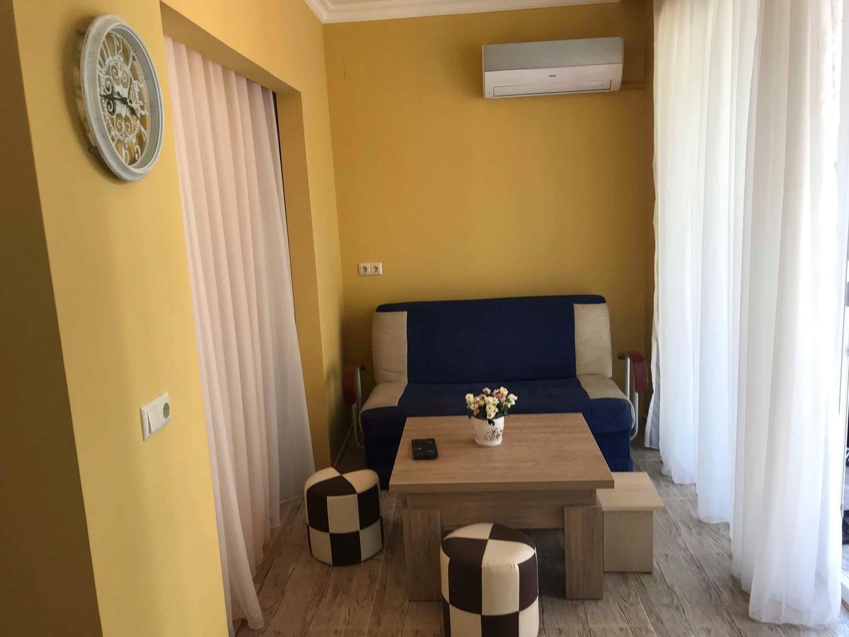 Apartamento Griboedovi N.6 Batumi Exterior foto